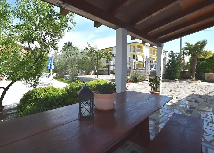 Lovely With Pool In *